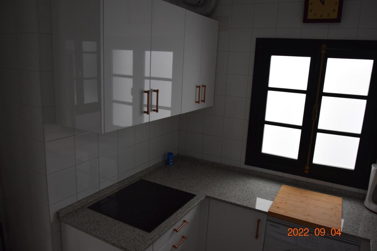 Apartamento Muy Bien Situado En El Centro De Cadiz Y Al Lado De La Playa Kültér fotó